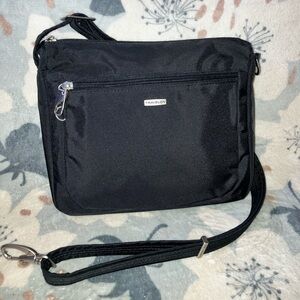 Travelon NWOT Nylon Crossbody Bag